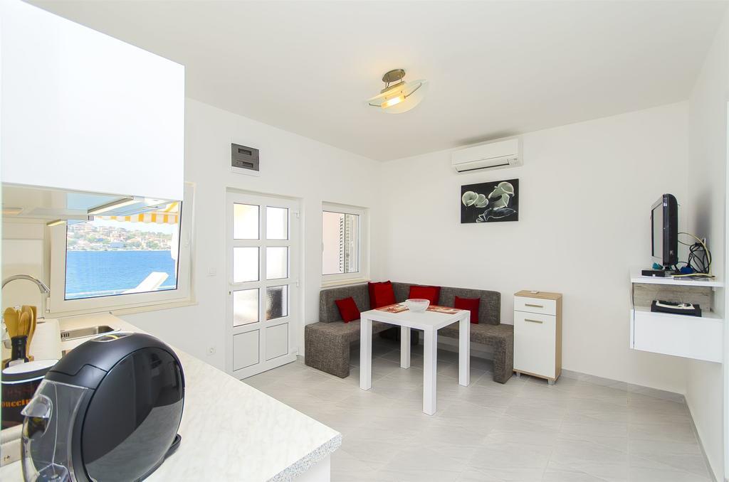 Apartment Mirjana Rogoznica  Exteriör bild